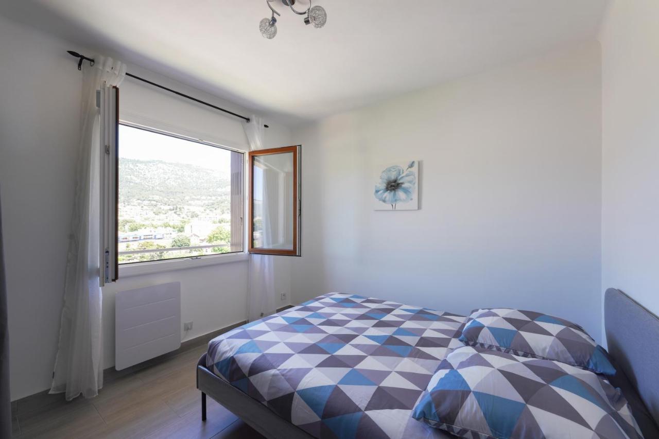 T4 Entierement Renove Proche Toulon